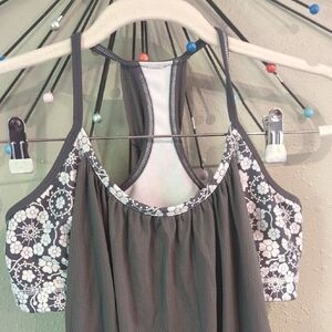Lululemon Top With Attached Shorts Bra Gray Floral Small Medium